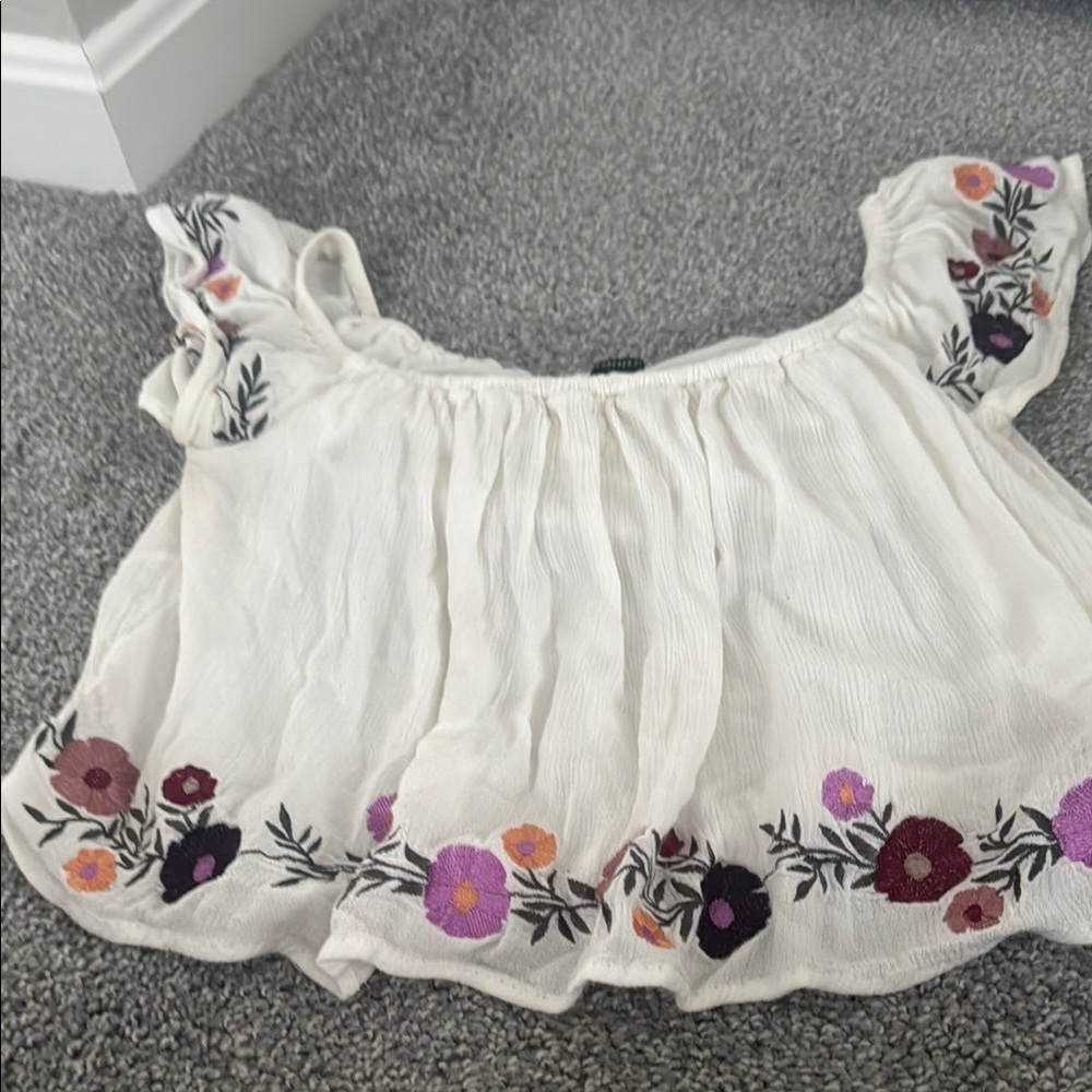 Forever 21 Floral Embroidered Skirt